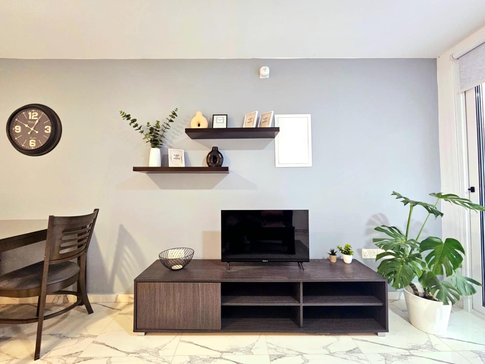 1bd Apartament *